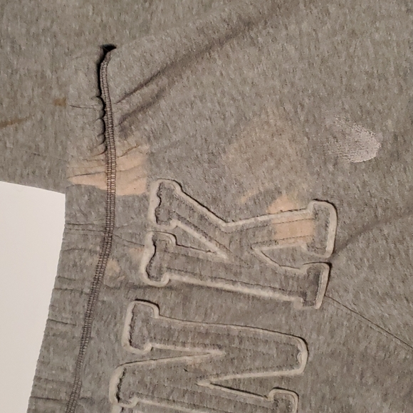 PINK - Picture 2 of 2